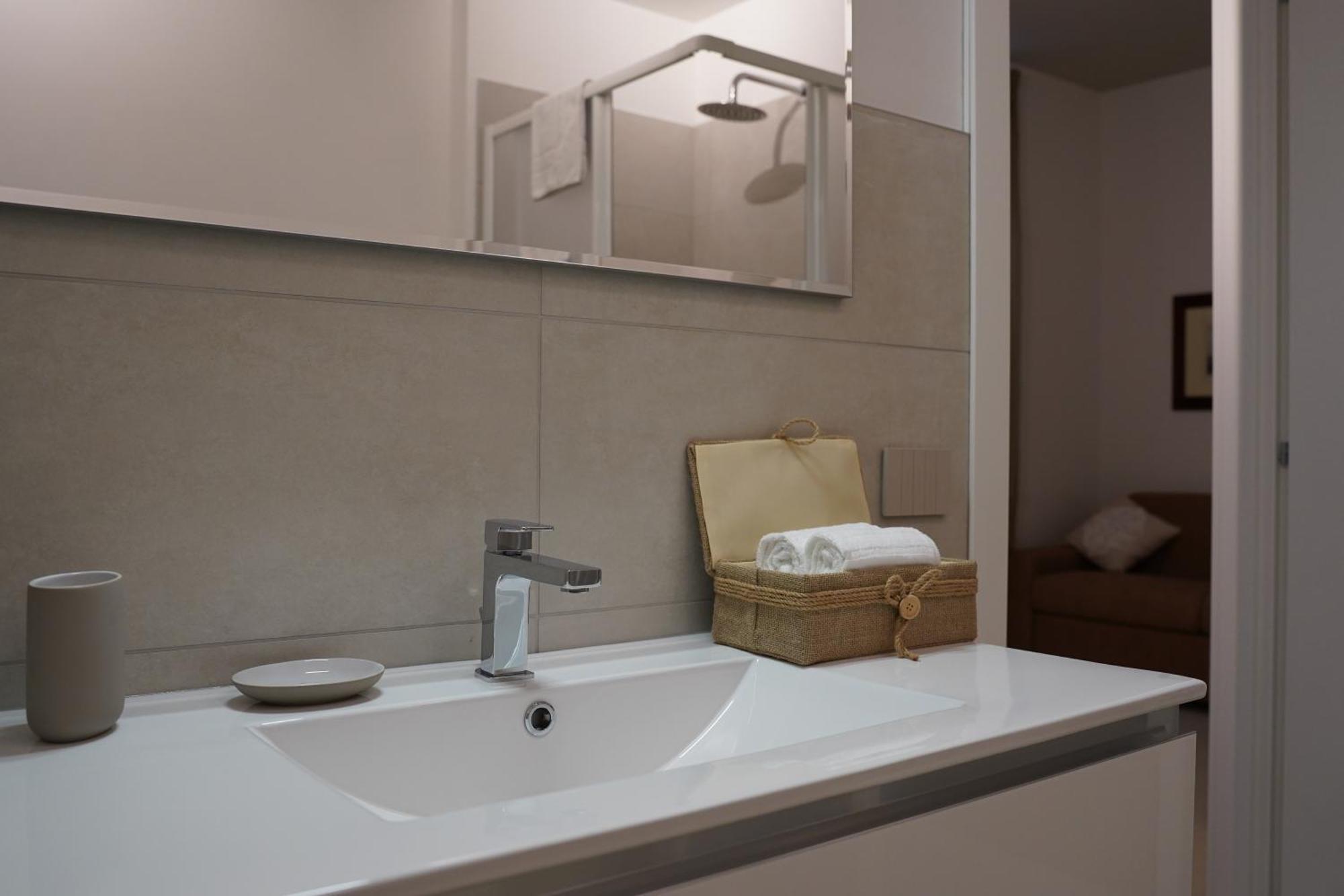 Monumentale M5 Apt - 6 Ospiti & Famiglie Con 2 Bagni E Suite Milano Exterior foto